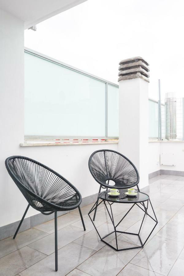 Penthouse 40 In Trastevere With Seasonally Jacuzzi روما المظهر الخارجي الصورة