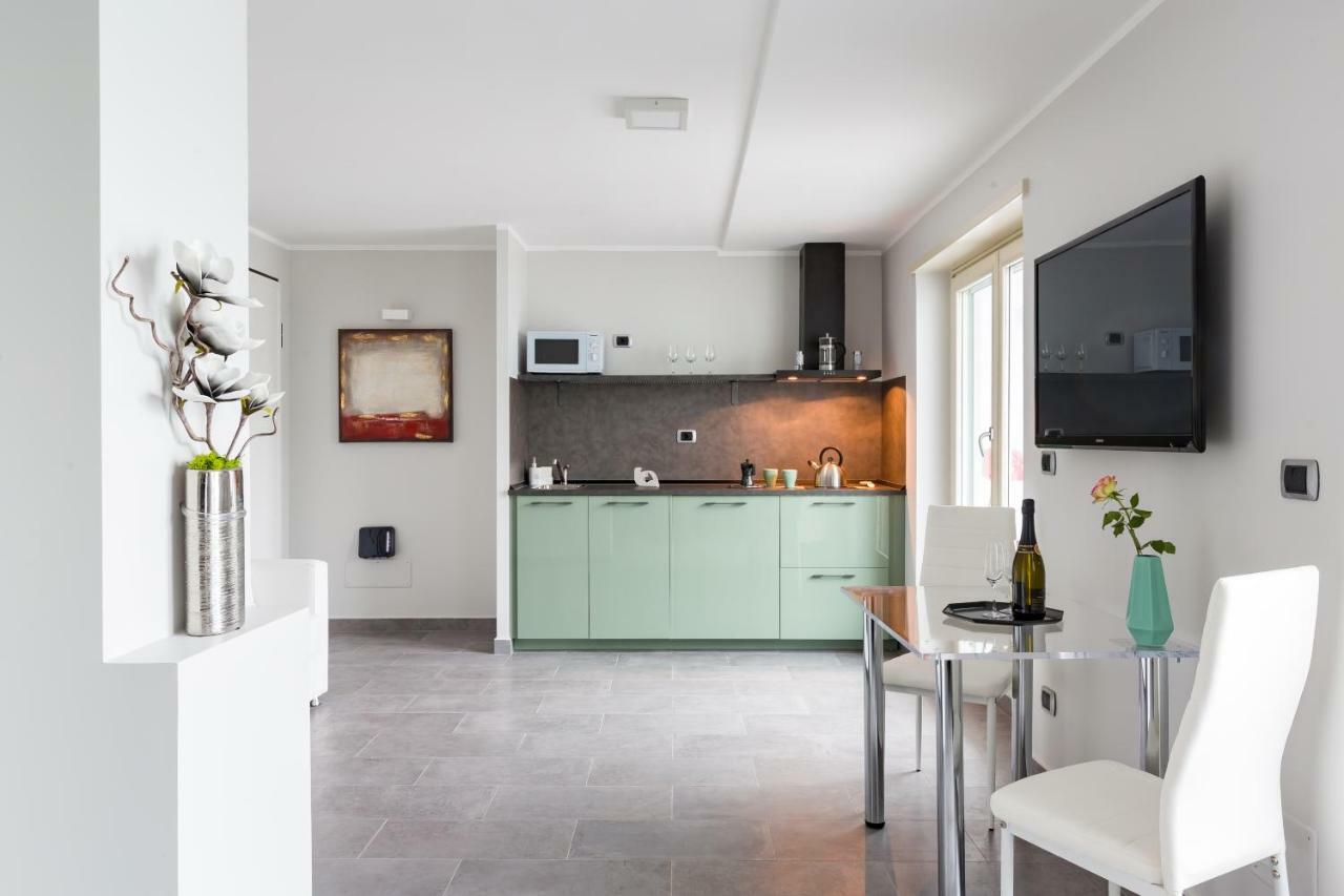 Penthouse 40 In Trastevere With Seasonally Jacuzzi روما المظهر الخارجي الصورة