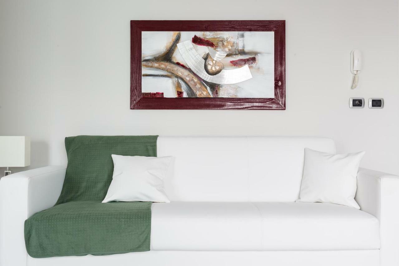 Penthouse 40 In Trastevere With Seasonally Jacuzzi روما المظهر الخارجي الصورة